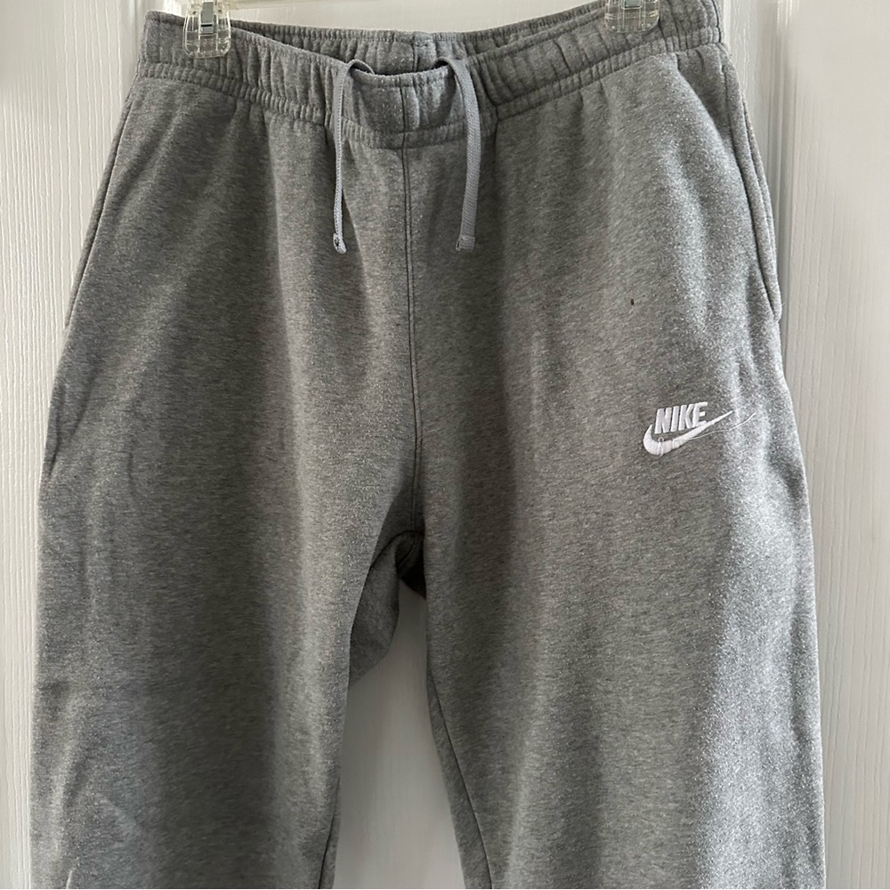 Men’s Nike Heather Gray Open Hem Sweatpants - Picture 3 of 7